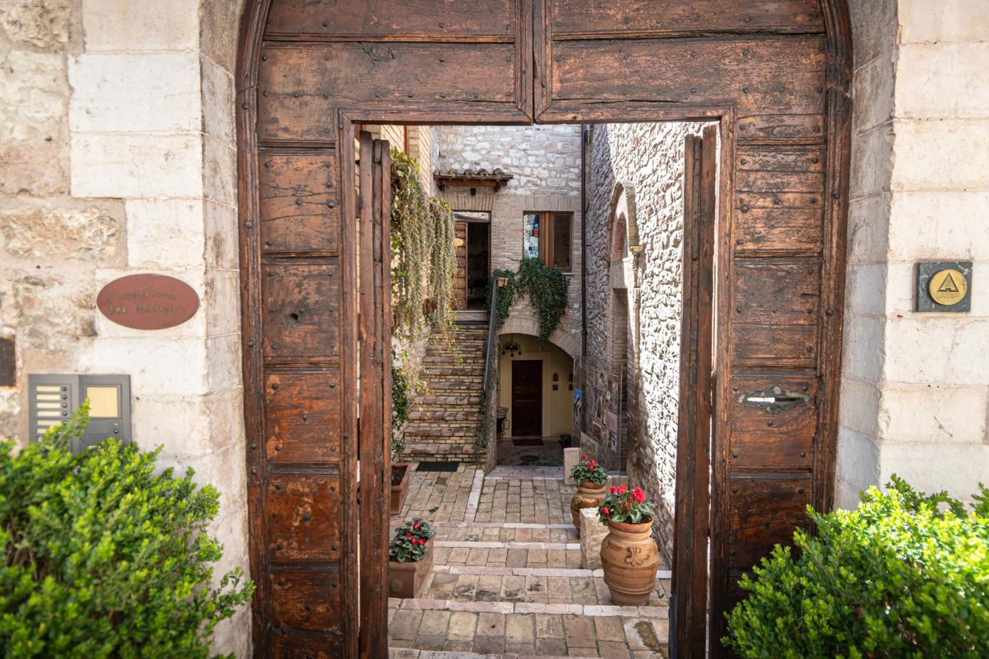 Residenza D'Epoca San Crispino Lejlighedshotel Assisi Eksteriør billede