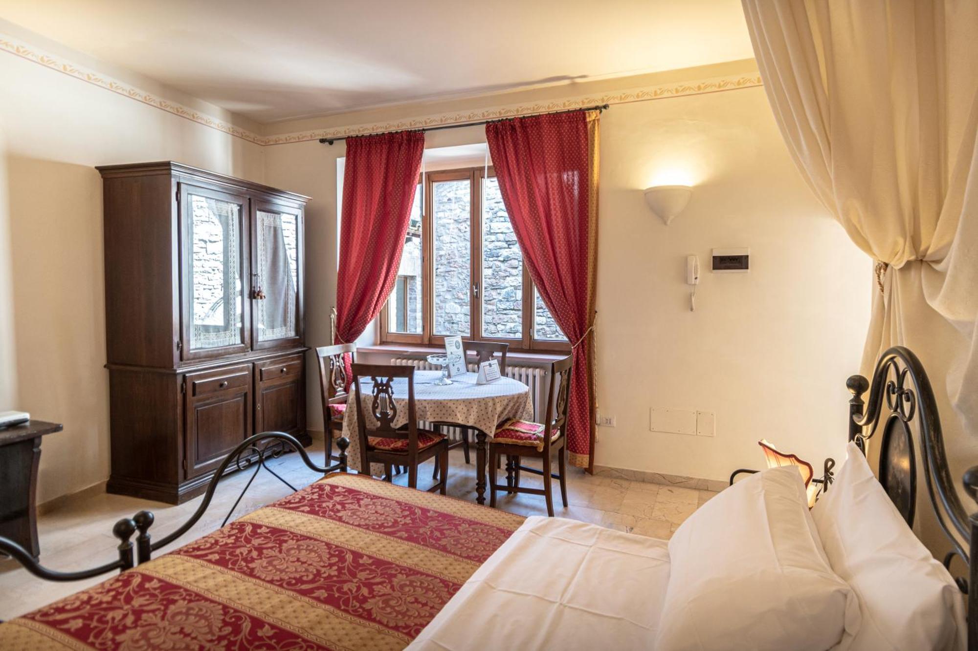 Residenza D'Epoca San Crispino Lejlighedshotel Assisi Eksteriør billede