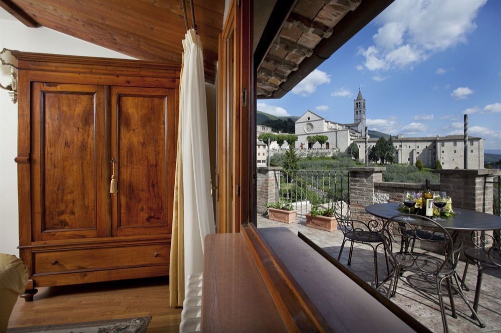 Residenza D'Epoca San Crispino Lejlighedshotel Assisi Eksteriør billede